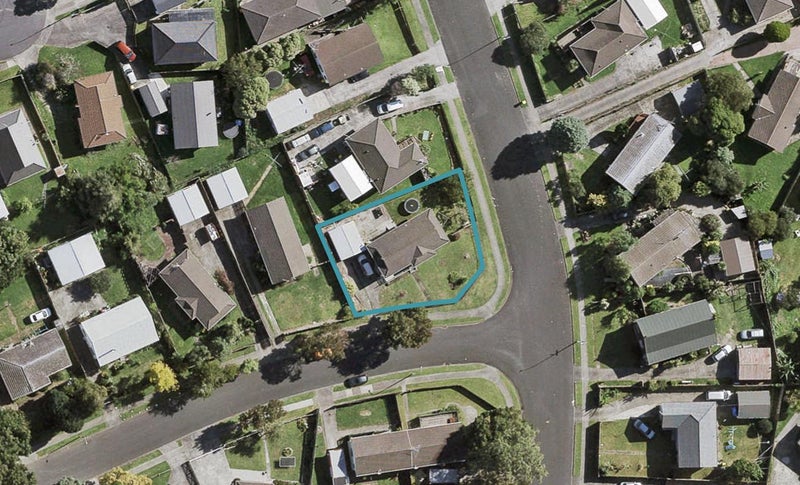 30 Balloch Street, Randwick Park, Auckland - Carousel 1