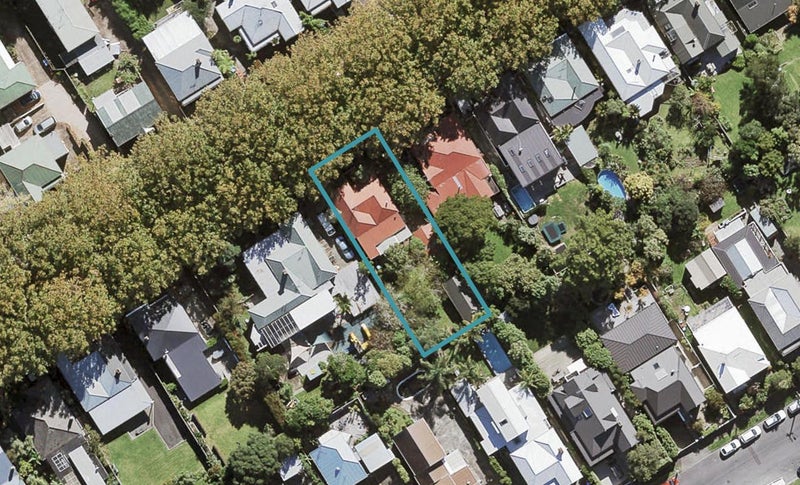 13 Hakanoa Street, Grey Lynn, Auckland - Carousel 1