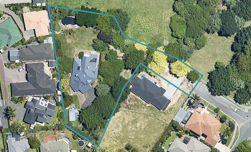 3 Pendennis Crescent, Bethlehem, Tauranga - Carousel 1