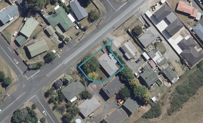86A Peacockes Road, Fitzroy, Hamilton - Carousel 1