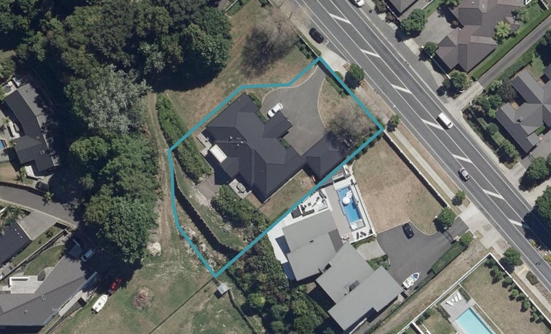 1855 River Road, Flagstaff, Hamilton - Carousel 1
