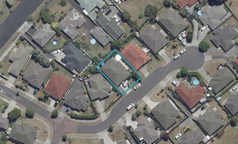 11 Gardenia Close, Melville, Hamilton - Carousel 1