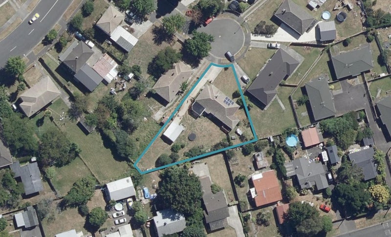 8 Davey Place, Fairfield, Hamilton - Carousel 1
