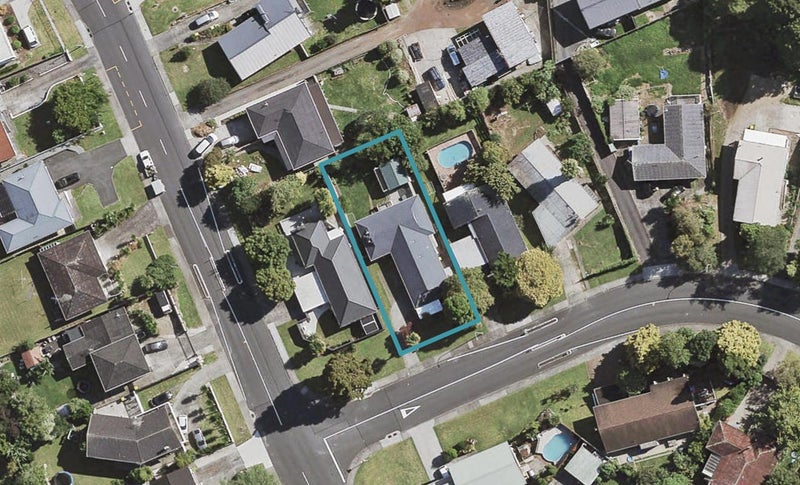 2 Lawrence Crescent, Hillpark, Auckland - Carousel 1