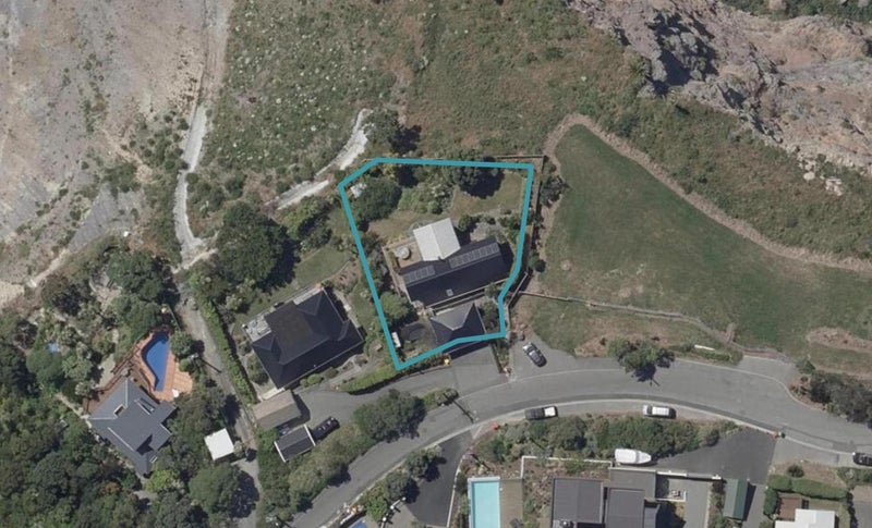22 Kinsey Terrace, Clifton, Christchurch - Carousel 1