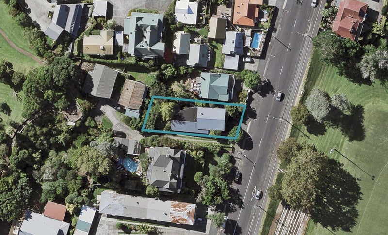 49 Vauxhall Road, Devonport, Auckland - Carousel 1