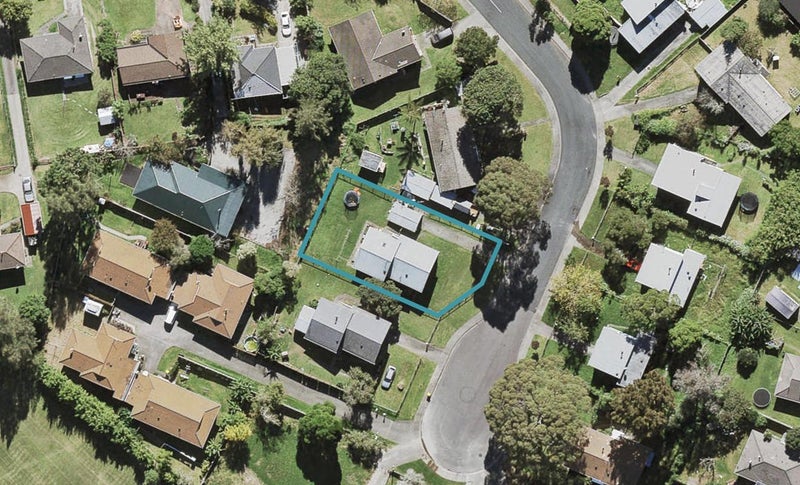 5 Reinga Place, Massey, Auckland - Carousel 1