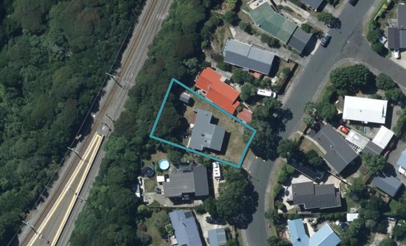 39 Sea Vista Drive, Pukerua Bay, Porirua - Carousel 1