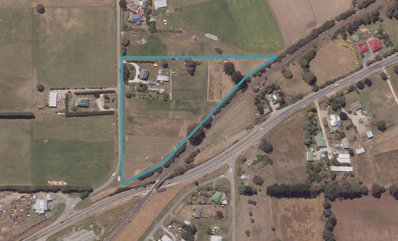24 McLeods Road, Deborah, Oamaru - Carousel 1
