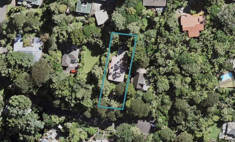 18 York Road, Titirangi, Auckland - Carousel 1