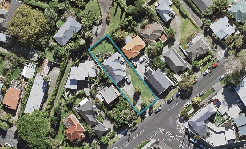 31 Western Springs Road, Morningside, Auckland - Carousel 1