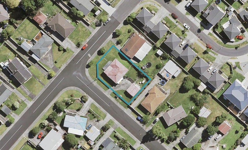 57 Borich Road, Sunnyvale, Auckland - Carousel 1