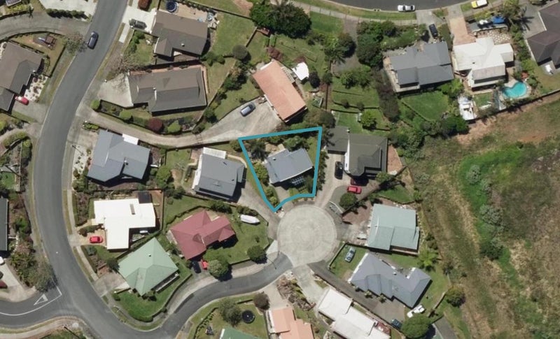 7 Howards Way, Kamo, Whangarei - Carousel 1