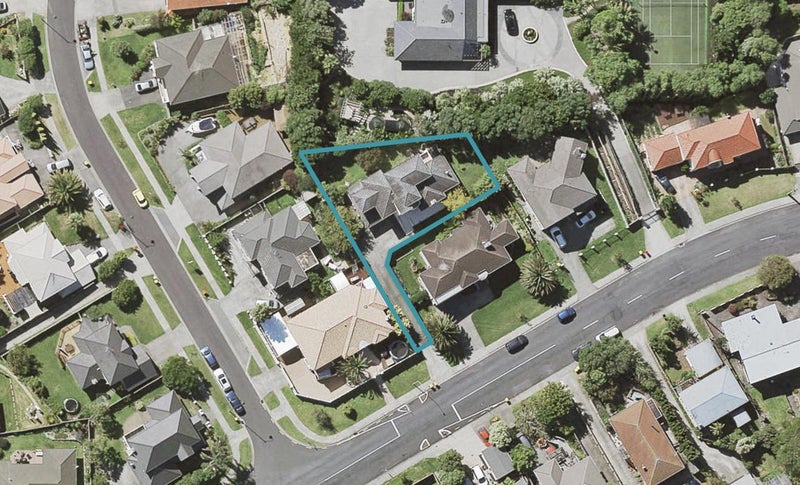 27 Spencer Road, Oteha, Auckland - Carousel 1
