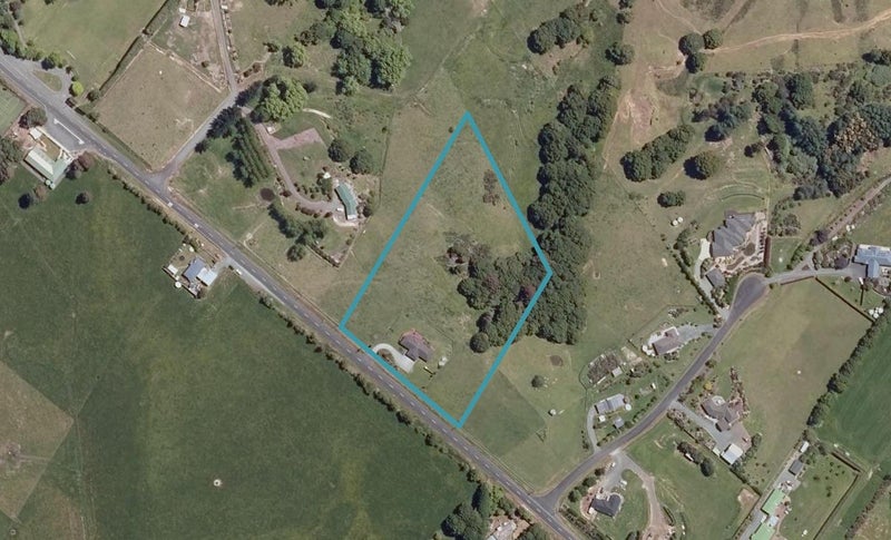 82 Matarau Road, Kamo - Carousel 1