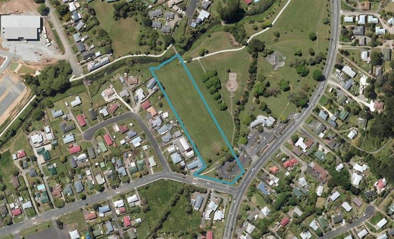 4 Raumanga Valley Road, Raumanga, Whangārei - Carousel 1