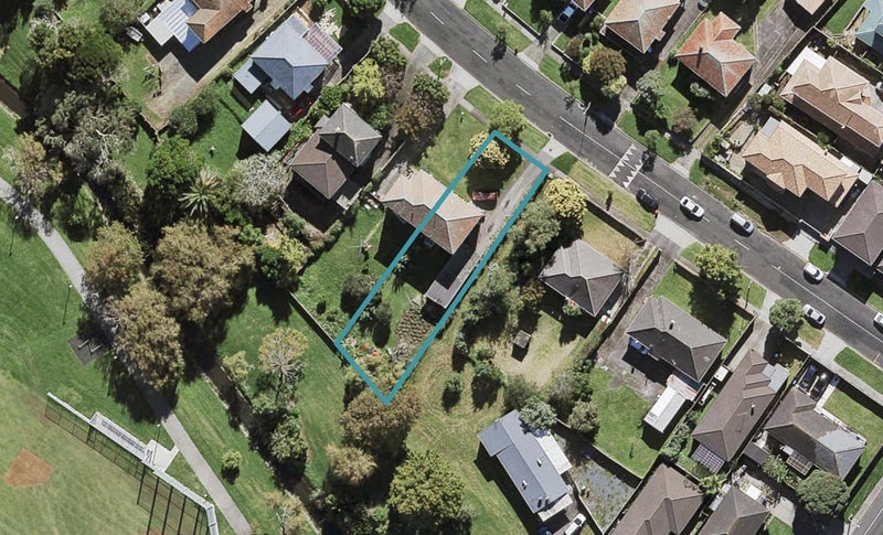 75 Gifford Avenue, Wesley, Auckland - Carousel 1