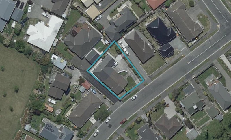 1/63 Waratah Street, Avondale, Christchurch - Carousel 1