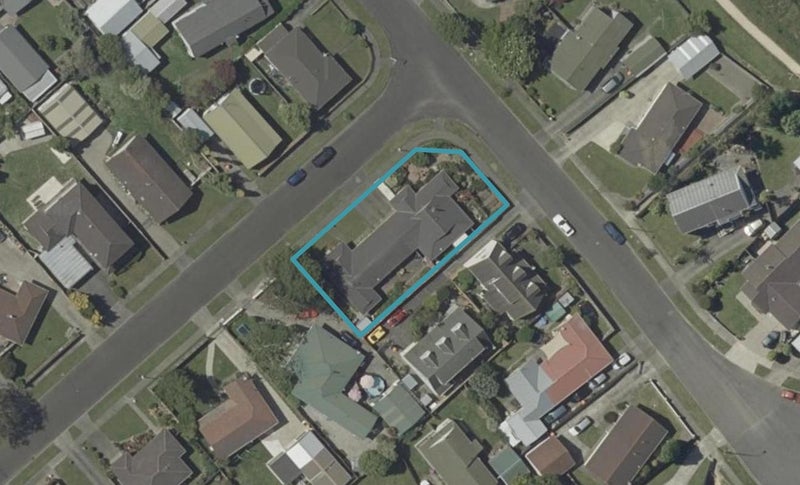 58 Raglan Avenue, Cloverlea, Palmerston North - Carousel 1