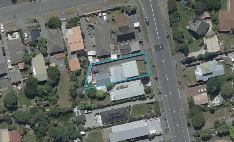 9 Aston Drive, Waimairi Beach, Christchurch - Carousel 1