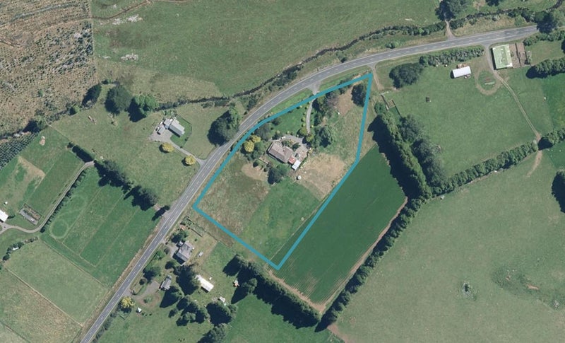 7017 Makotuku Valley Rd (State Highway, 4), TOHUNGA JUNCTION - Carousel 1