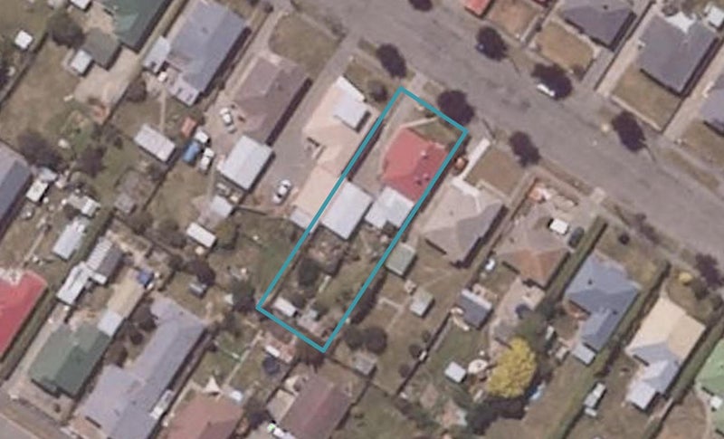 25 Teviot Street, Oamaru North, Oamaru - Carousel 1