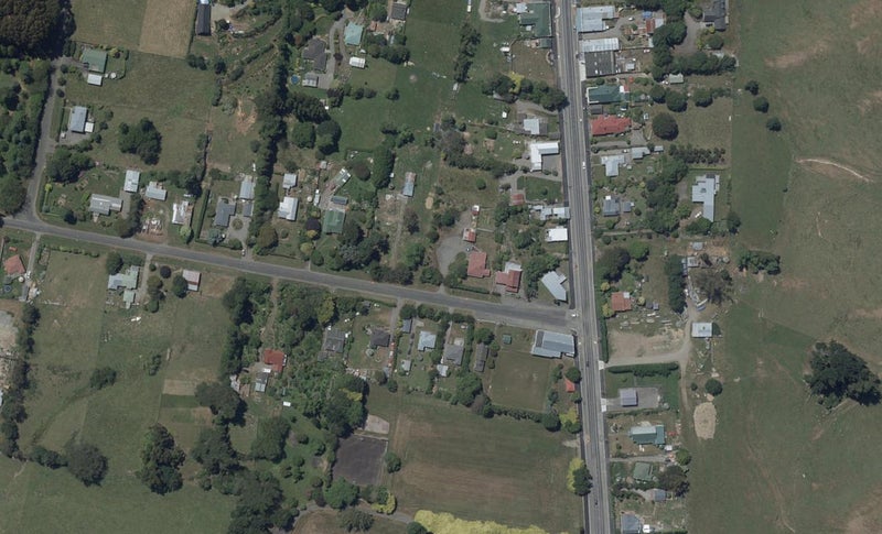 10 Edwards Street, Kimbolton, Feilding - Carousel 1