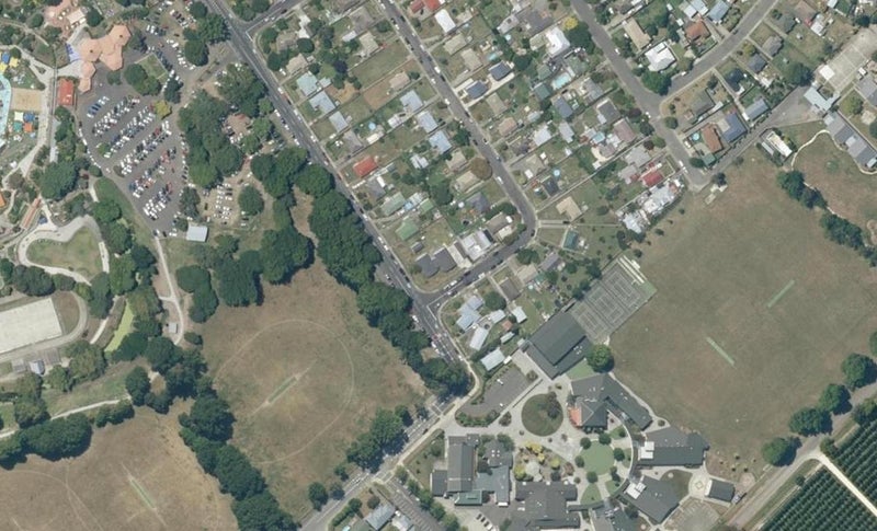 1045 Sussex Street, Mayfair, Hastings - Carousel 1