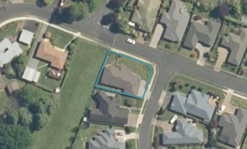 2 Chesterton Drive, Leamington, Cambridge - Carousel 1