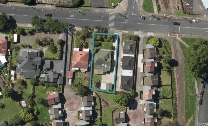 19 Manse Street, Regent, Whangarei - Carousel 1
