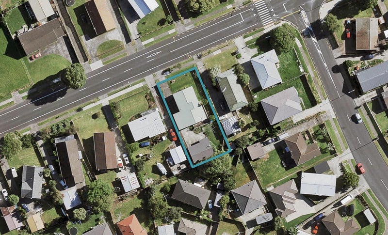 42 Burundi Avenue, Clendon Park, Auckland - Carousel 1