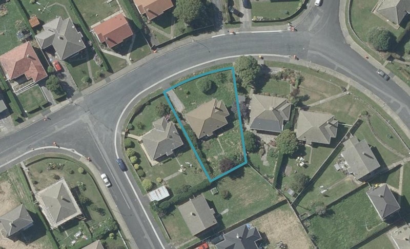 61 Stenhope Crescent, Corstorphine, Dunedin - Carousel 1