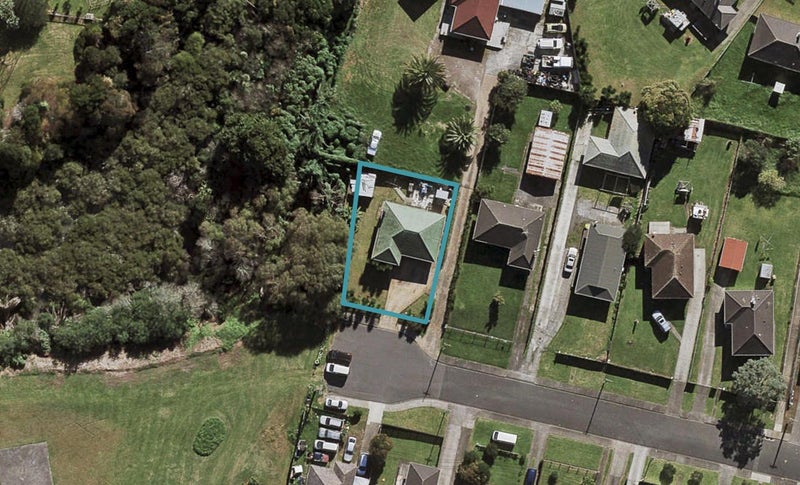 29 Laxon Avenue, Otara, Auckland - Carousel 1