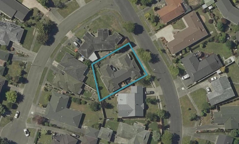 16 Chippendale Crescent, Highbury, Palmerston North - Carousel 1