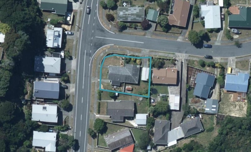 88 Omapere Street, Whitby, Porirua - Carousel 1