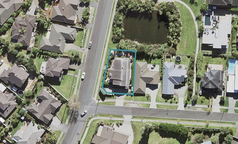 2 Lemon Grove Lane, Greenhithe, Auckland - Carousel 1