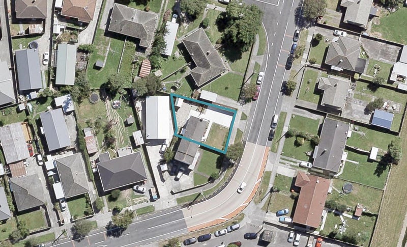 227 Naenae Road, Naenae, Lower Hutt - Carousel 1