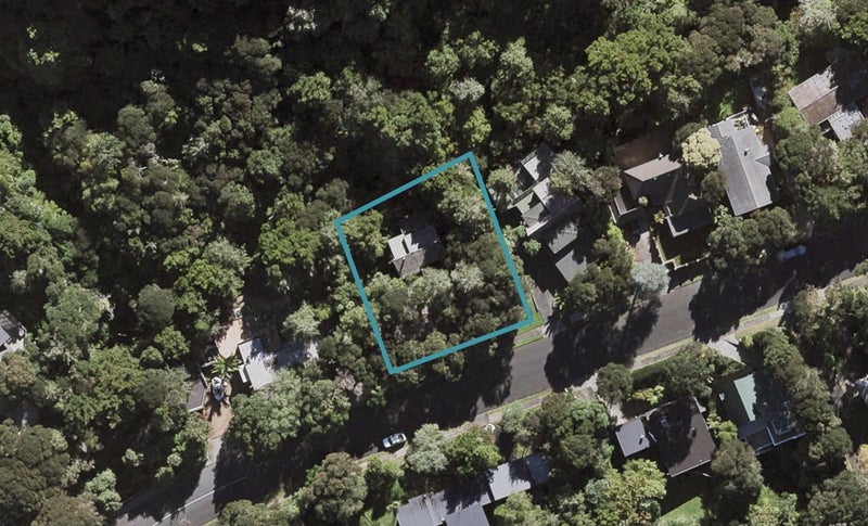 77 Park Hill Road, Birkenhead, Auckland - Carousel 1