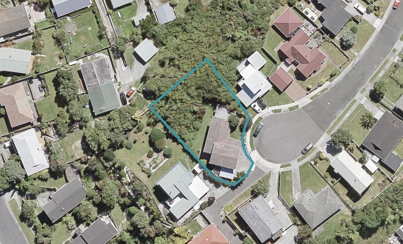 13 Ilam Grove, Kelson, Lower Hutt - Carousel 1