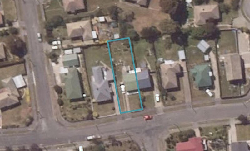 18 Hayle Street, Holmes Hill, Oamaru - Carousel 1