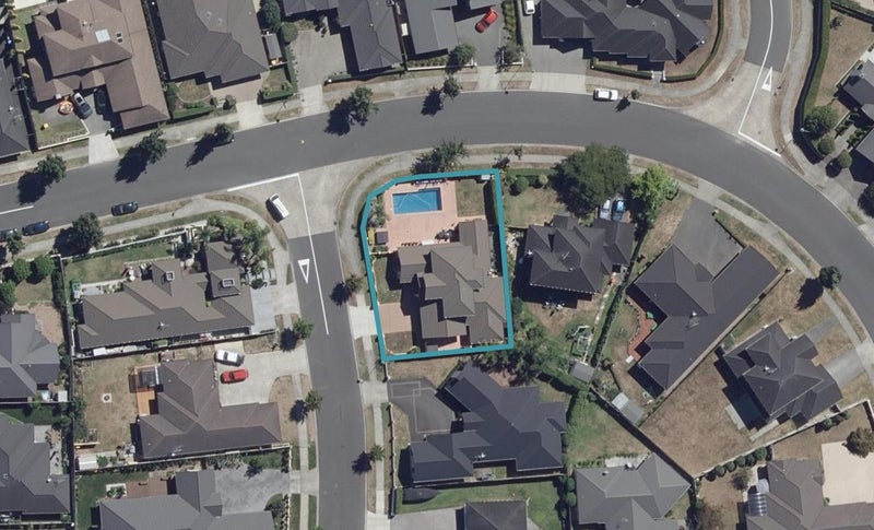 1 Rhys Avenue, Huntington, Hamilton - Carousel 1