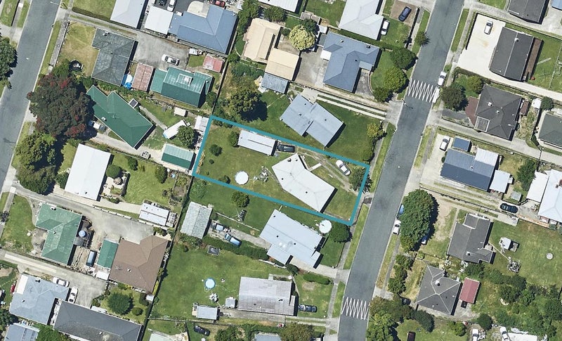 58 Henderson Crescent, Parkvale, Tauranga - Carousel 1