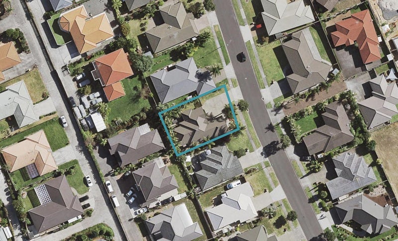 15 Norm Pellow Drive, Manurewa, Auckland - Carousel 1