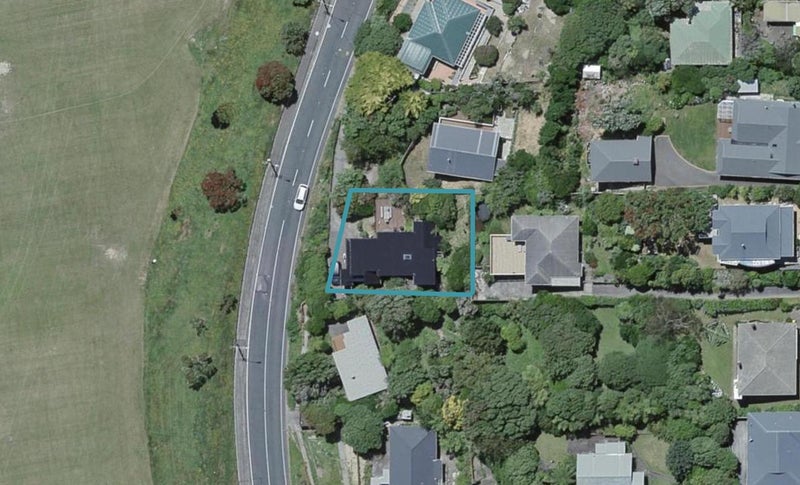 108 Curtis Street, Northland, Wellington - Carousel 1
