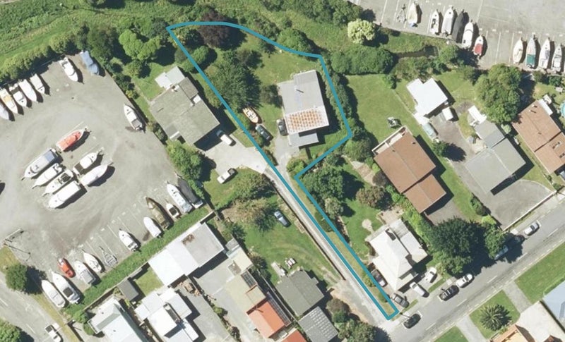 64B Beach Road, Waikawa, Picton - Carousel 1