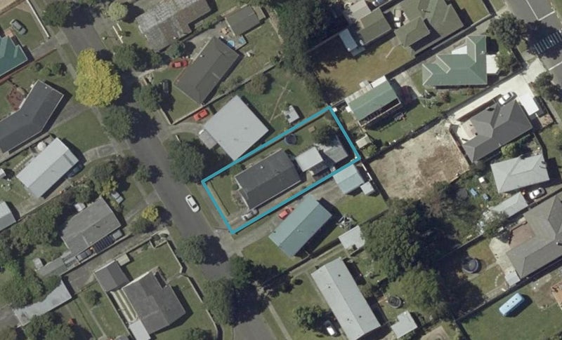 16 Stillwater Place, Westbrook, Palmerston North - Carousel 1