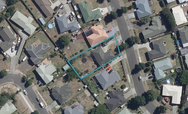 15 Antrim Place, Nawton, Hamilton - Carousel 1