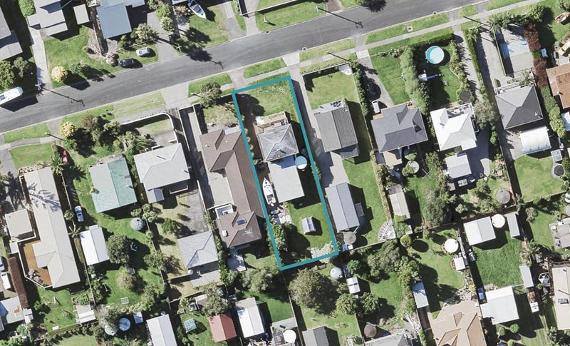 89 First View Avenue, Beachlands, Auckland - Carousel 1