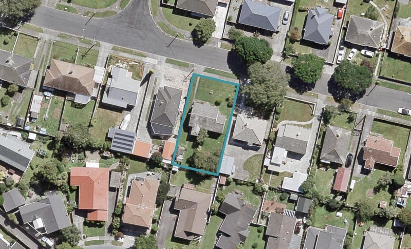 24 Pilcher Crescent, Naenae, Lower Hutt - Carousel 1
