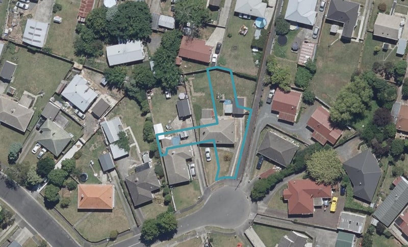 4/7 Perry Place, Bader, Hamilton - Carousel 1